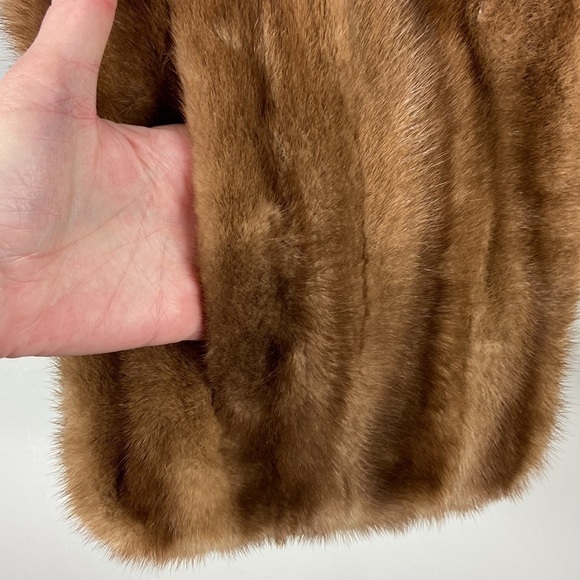 VINTAGE David Graff Albany 50’s Mink Cape - Picture 7 of 14